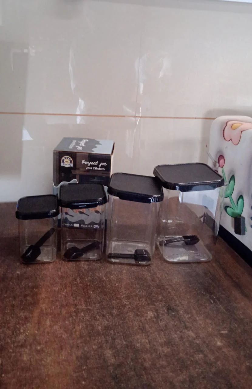 Plastic Air Tight Containers Storage (4 Pc Set With 4 Spoon) - Image 7