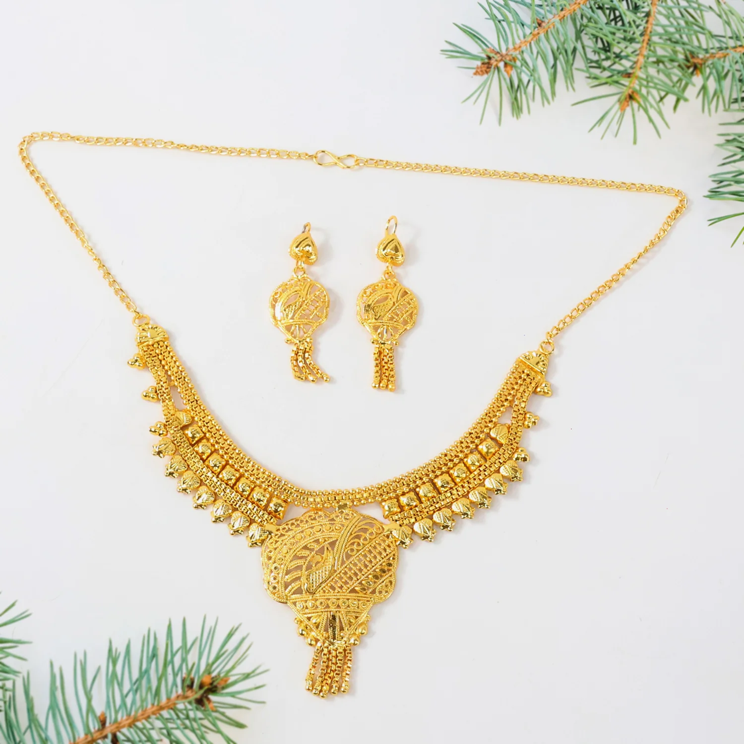 Gorgeous Necklace With Earrings Set Women & Girls (2Pc) - Image 4