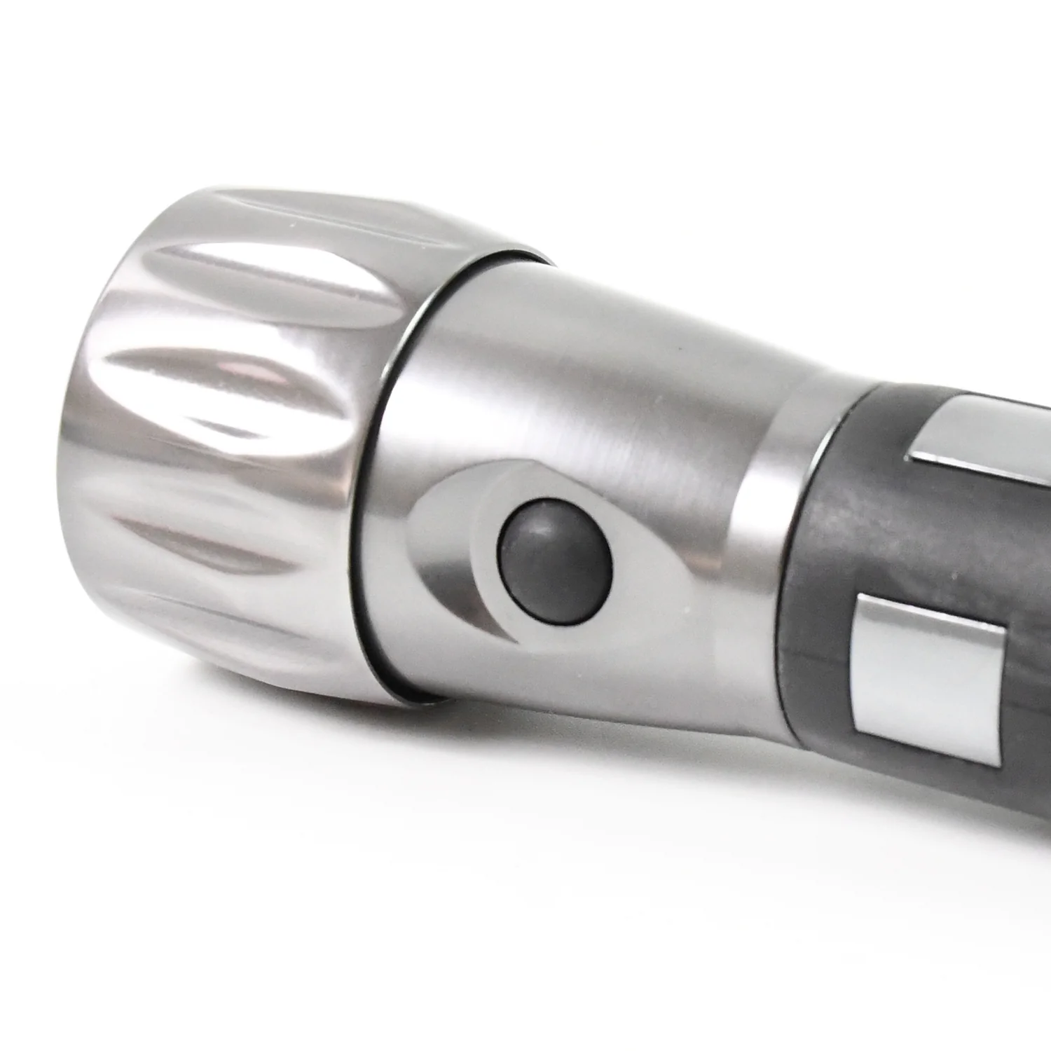 Aluminium Led/Xenon rubber grip Handtourch (3*1.5V AAA batteries / Not Included) - Image 5