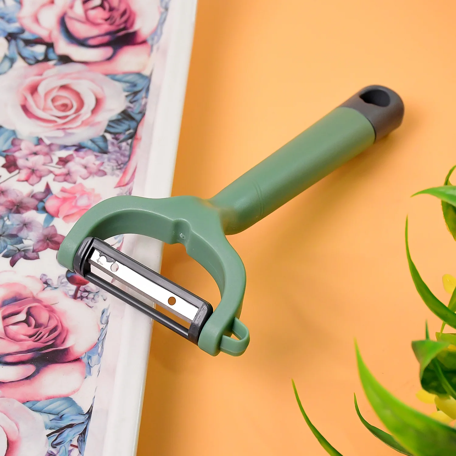 Apex Premium Ergonomic Vegetable Fruit Peeler (1 Pc) - Image 3