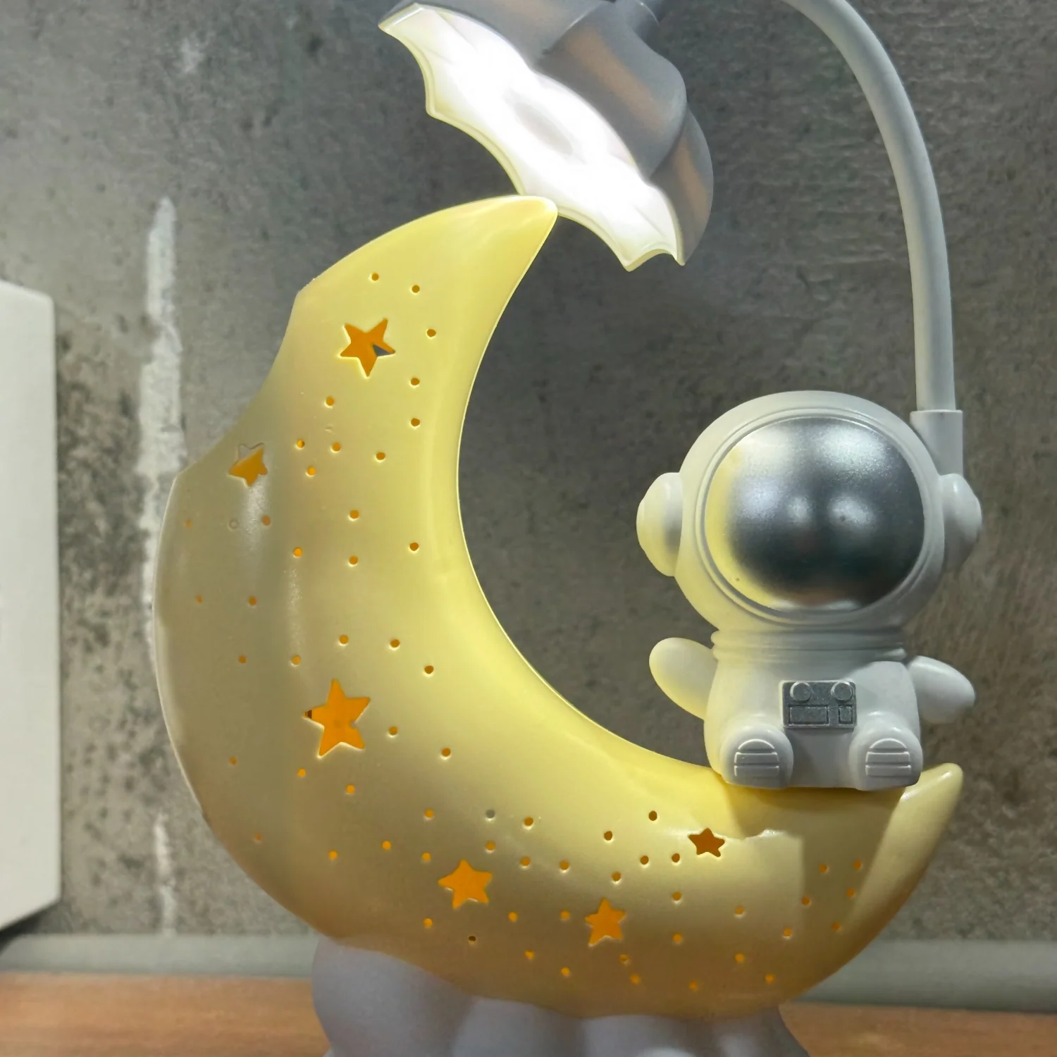 Astronaut Moon LED Night Lamp with Warm Glow for Kids Room, Bedroom, Nursery, Study Table & Gift - Image 5