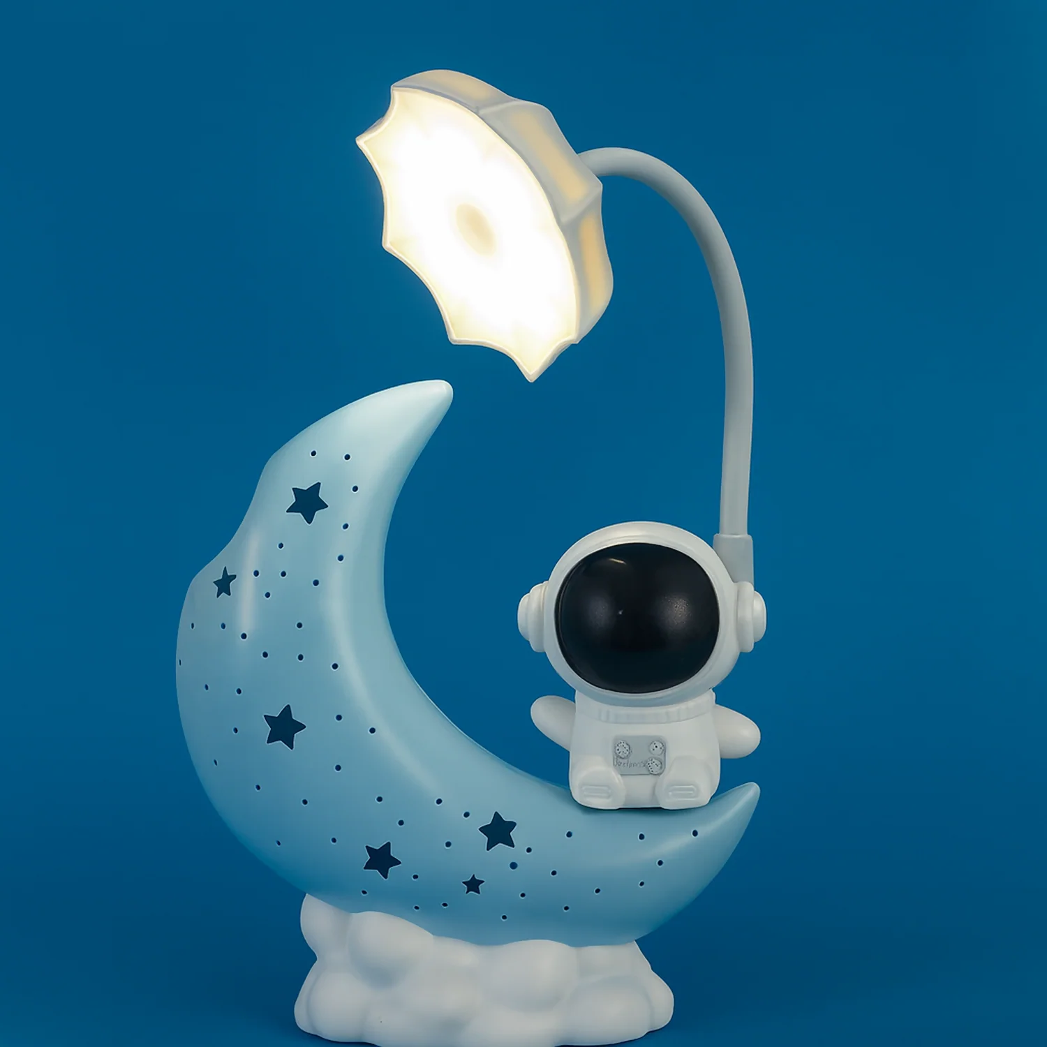 Astronaut Moon LED Night Lamp with Warm Light for Kids Bedroom & Desk (BLUE) - Image 4