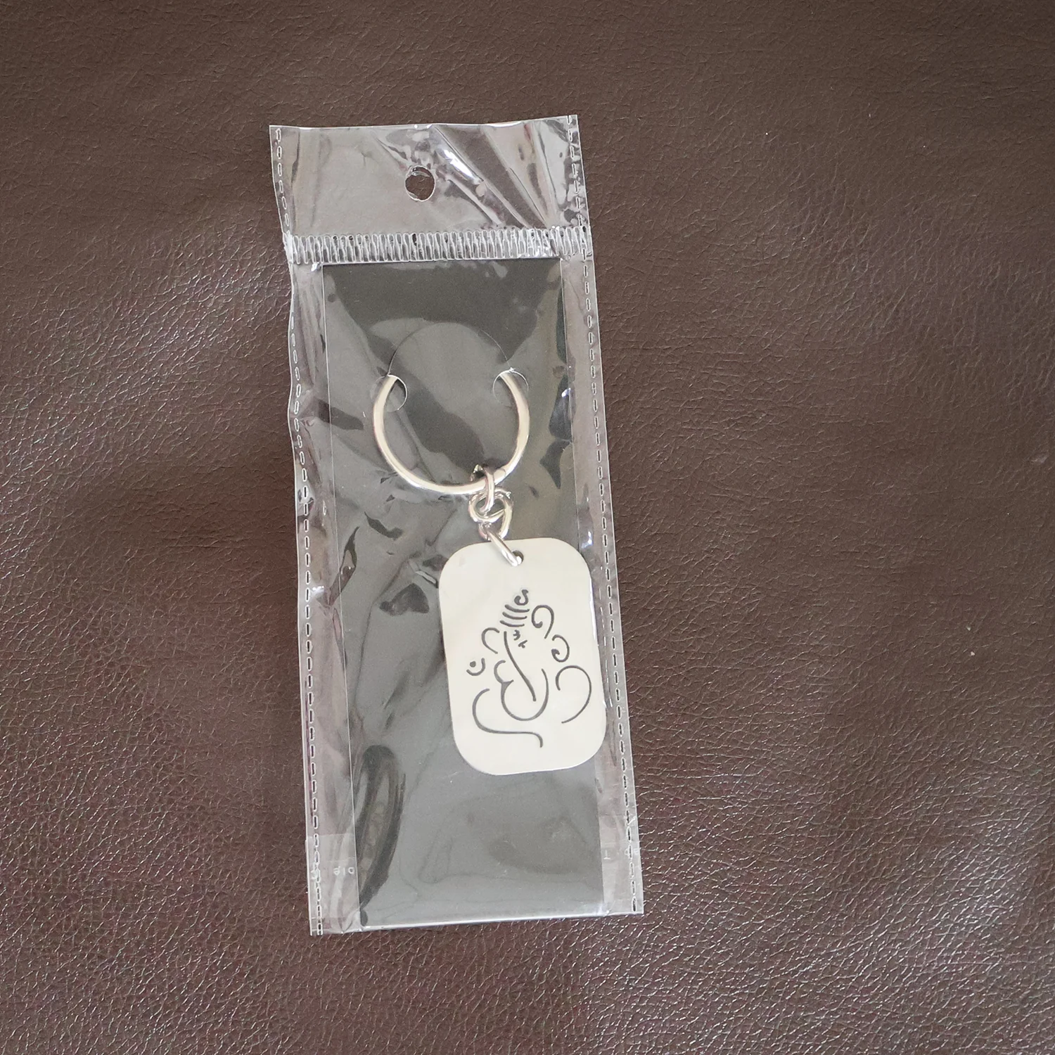Auspicious Ganesh Cut-Out Metal Keychain - (1 Pc) - Image 7