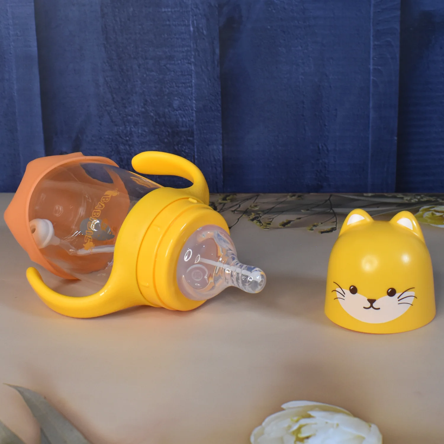 Glass Baby Feeding Bottle with Handles & Straw (300 ML / 1 Pc) - Image 4