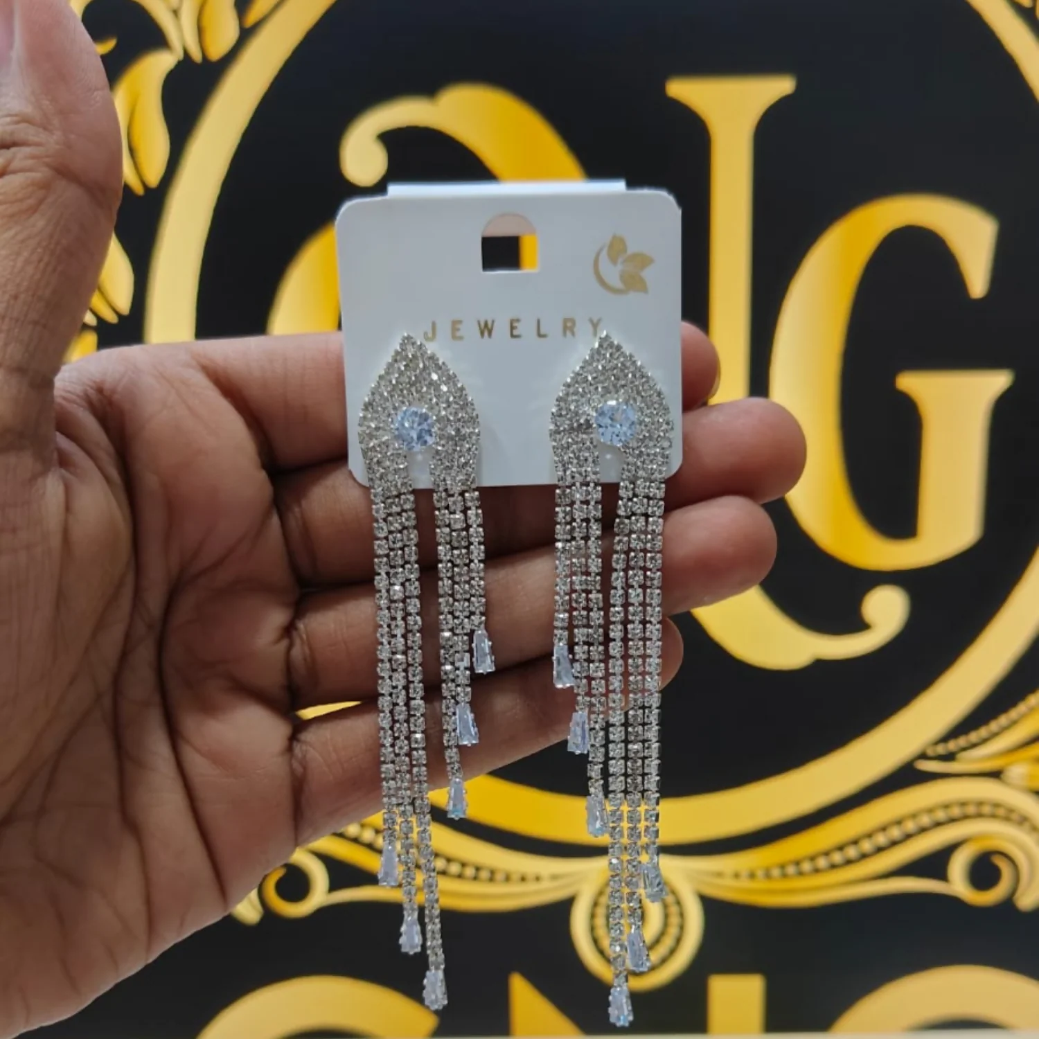 Beautiful Elegant Stunning Silver Chandelier Earrings - Image 4