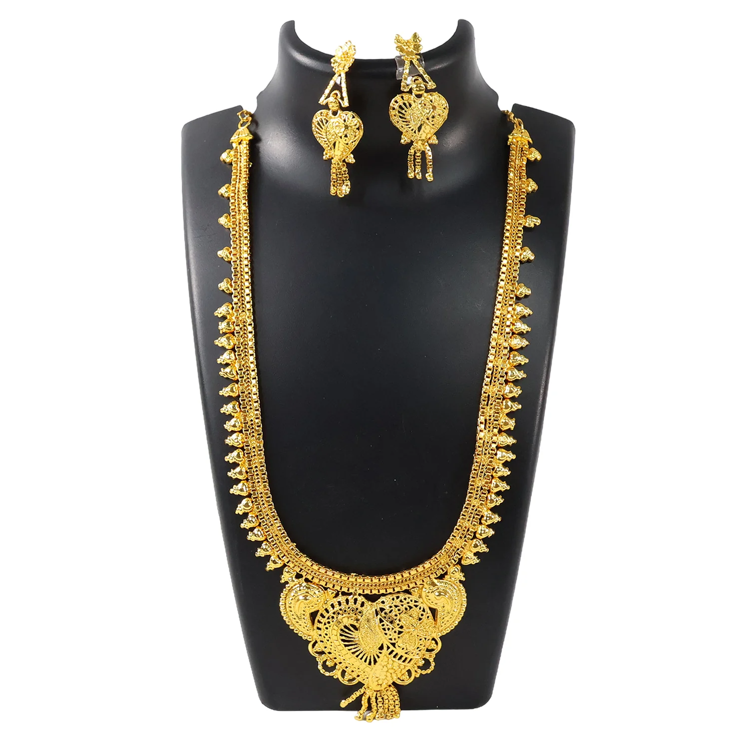 Beautiful Necklace With Matching Earrings Set Of 2 Piece - Image 4
