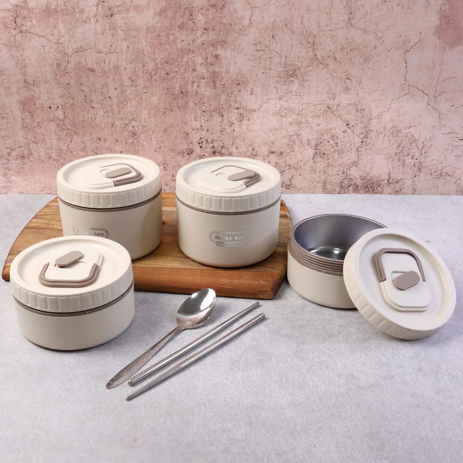 Bento Style Lunch Box Set with Multiple Containers & Carry Bag - Image 4