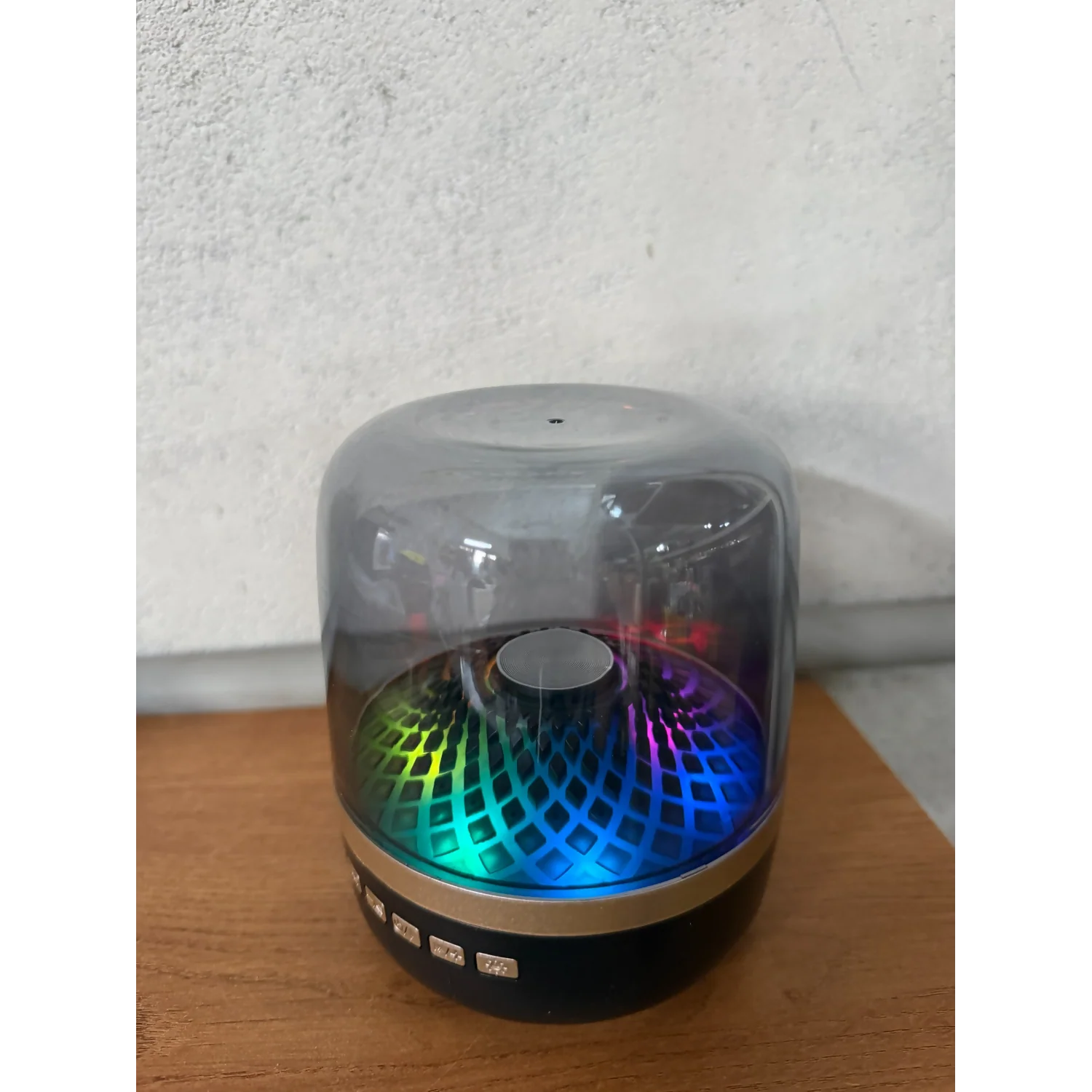 Big Diamond Smart LED Bluetooth Speaker with RGB Light & Clear Bass Sound - Image 4