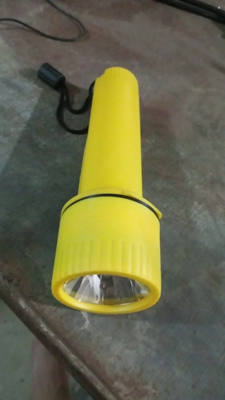 Big LED Flashlights / Torch Light, Battery operated (1 Pc / Battery not included) - Image 7