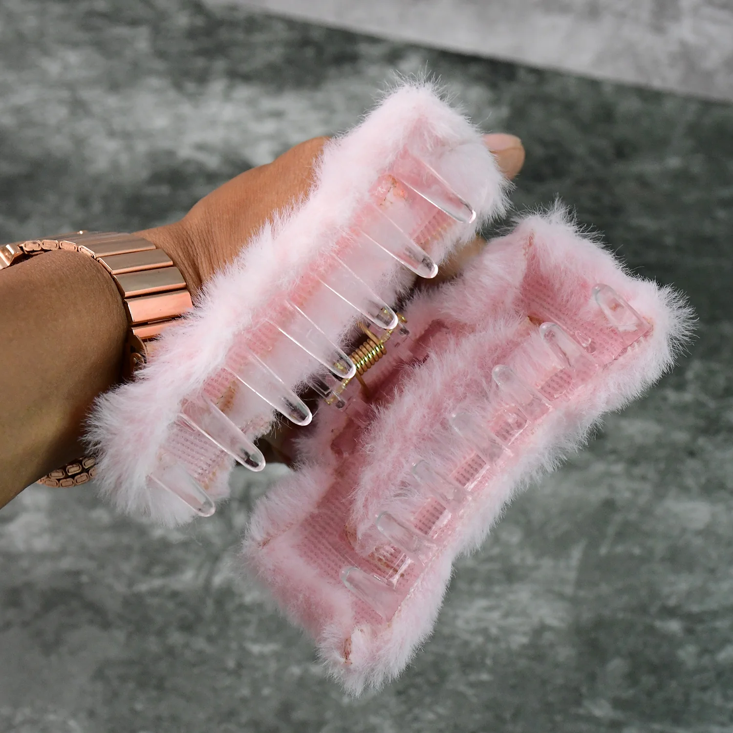 Big-Size Soft Faux Fur Hair Claw Clips (12 Pc) - Image 4