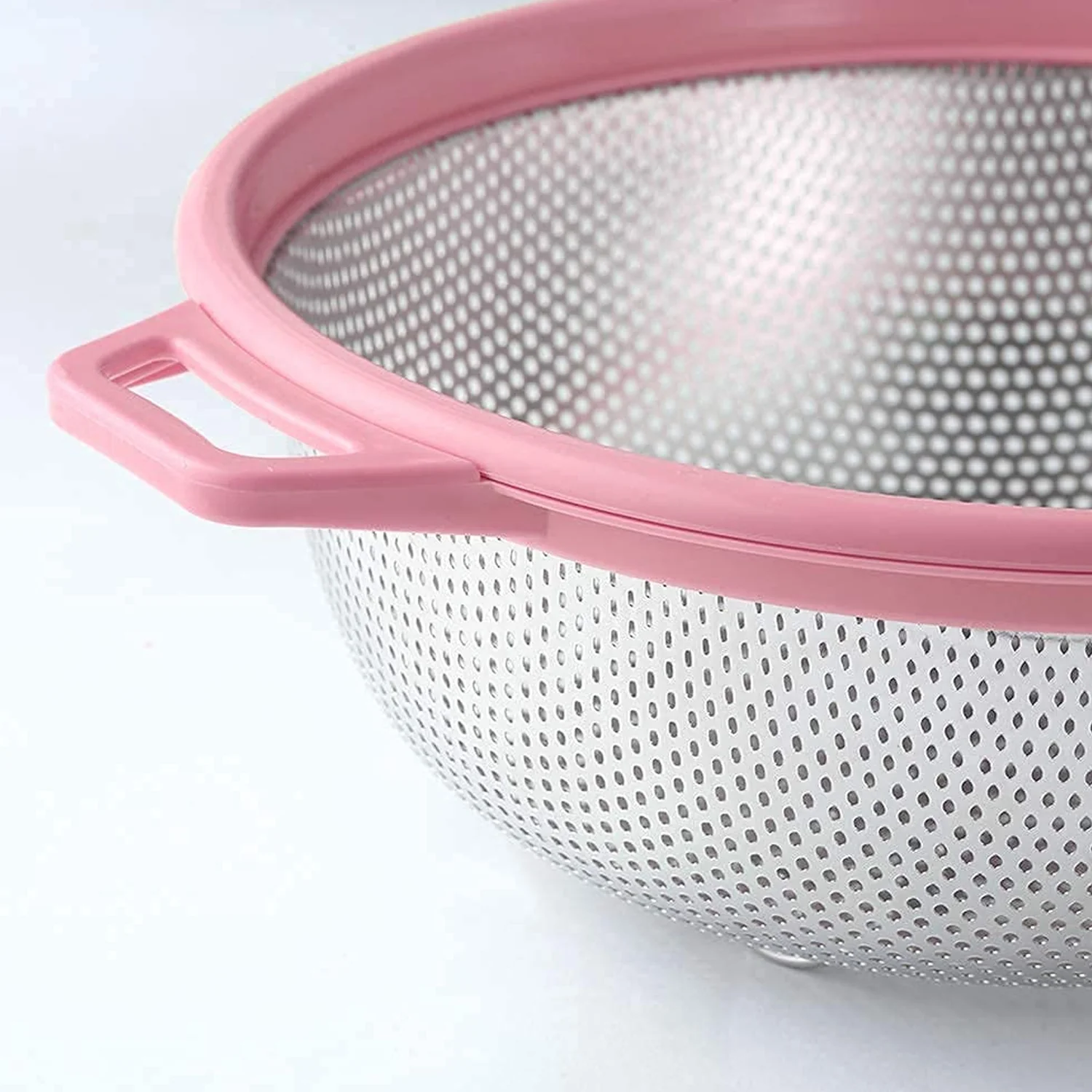 Stainless Steel Colander with Handle - Large Metal Mesh Basket Strainer (1 pc) - Image 5