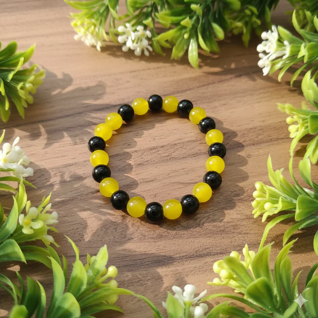 Black And Yellow Glass Beads Bracelet - Image 3