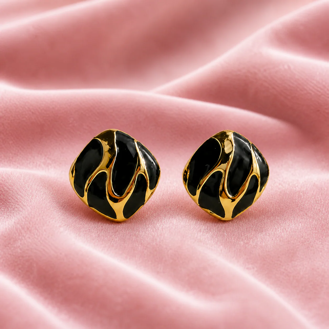 Black & Gold Abstract Enamel Stud Earrings for Women Trendy Daily Wear - Image 3