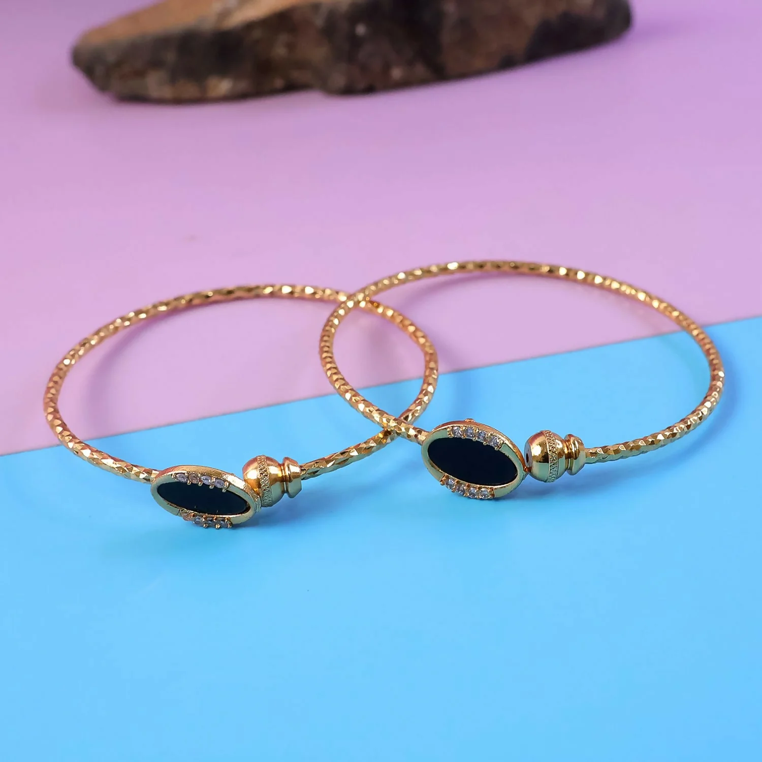 Black Stone Gold Plated Open Bangle Bracelet for Women - Image 4