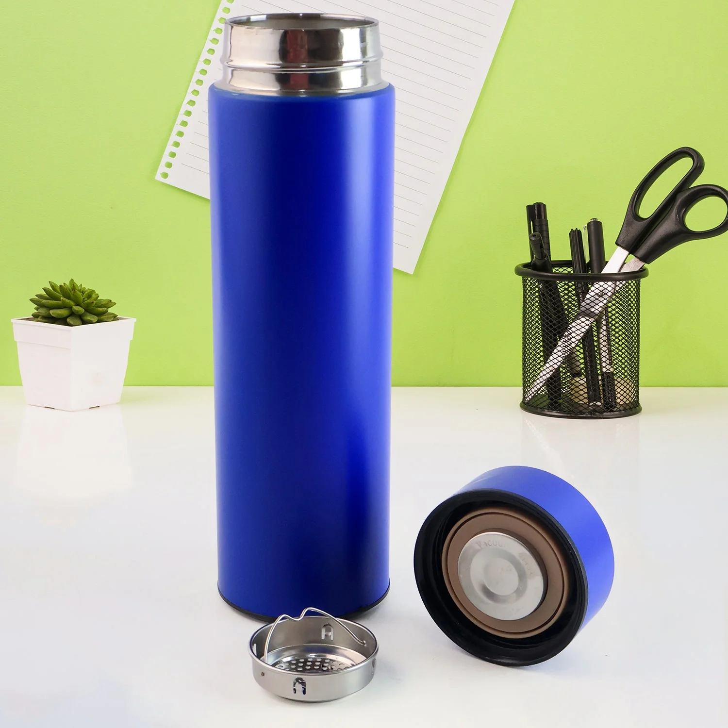 Blue Vacuum Insulated Water Bottle (1 Pc / 500ML) - Image 4