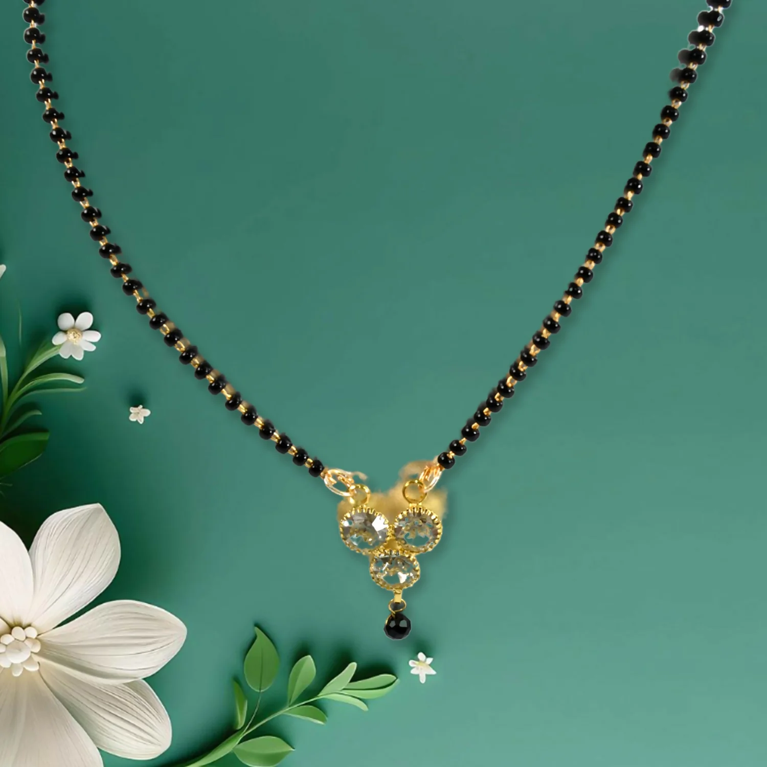 Bohemian-Inspired Women's Necklace - Image 2