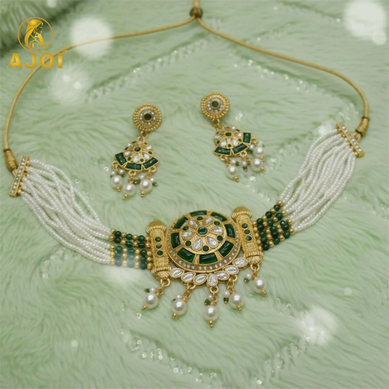 Bridal Green Kundan & Pearl Necklace with Earrings - Image 4