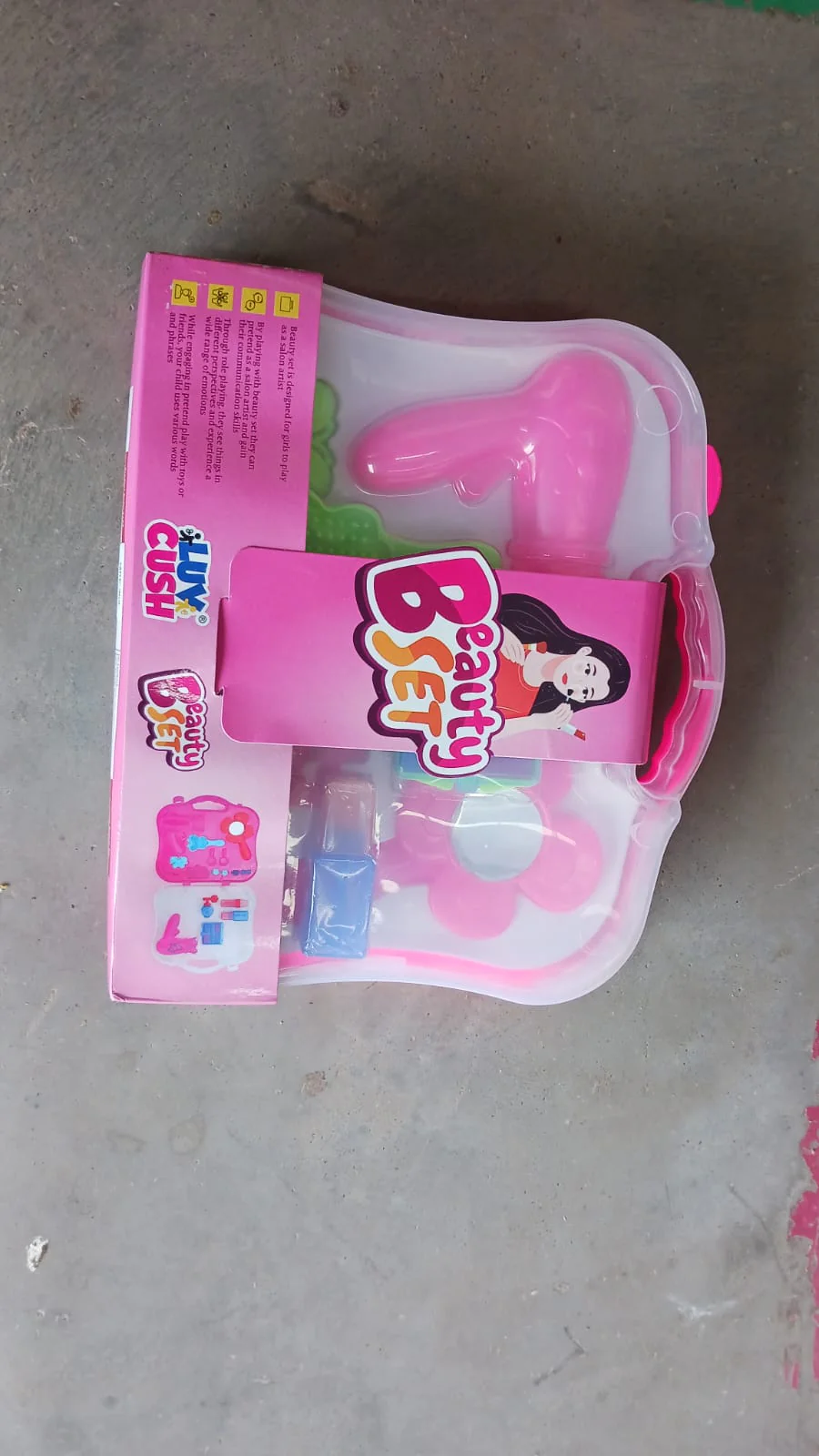 Briefcase Beauty toy, Beauty Set with (Approx 22 Pcs Set) - Image 7