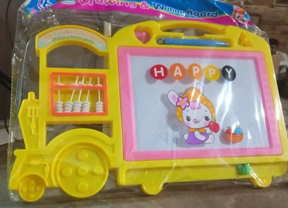 Bus Shape Drawing & Writing Slate Board for Kids (1 pc / 32 × 21 Cm) - Image 7