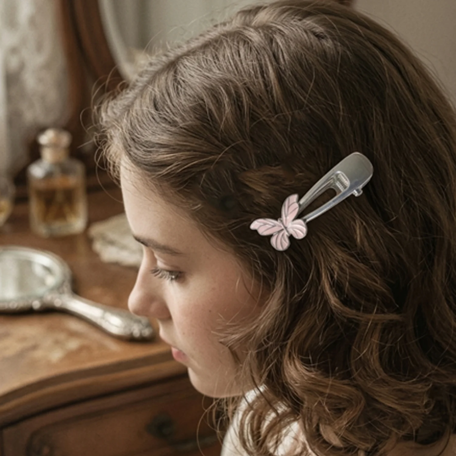 Butterfly Design Metal Hair Clip (1 Pc) - Image 3