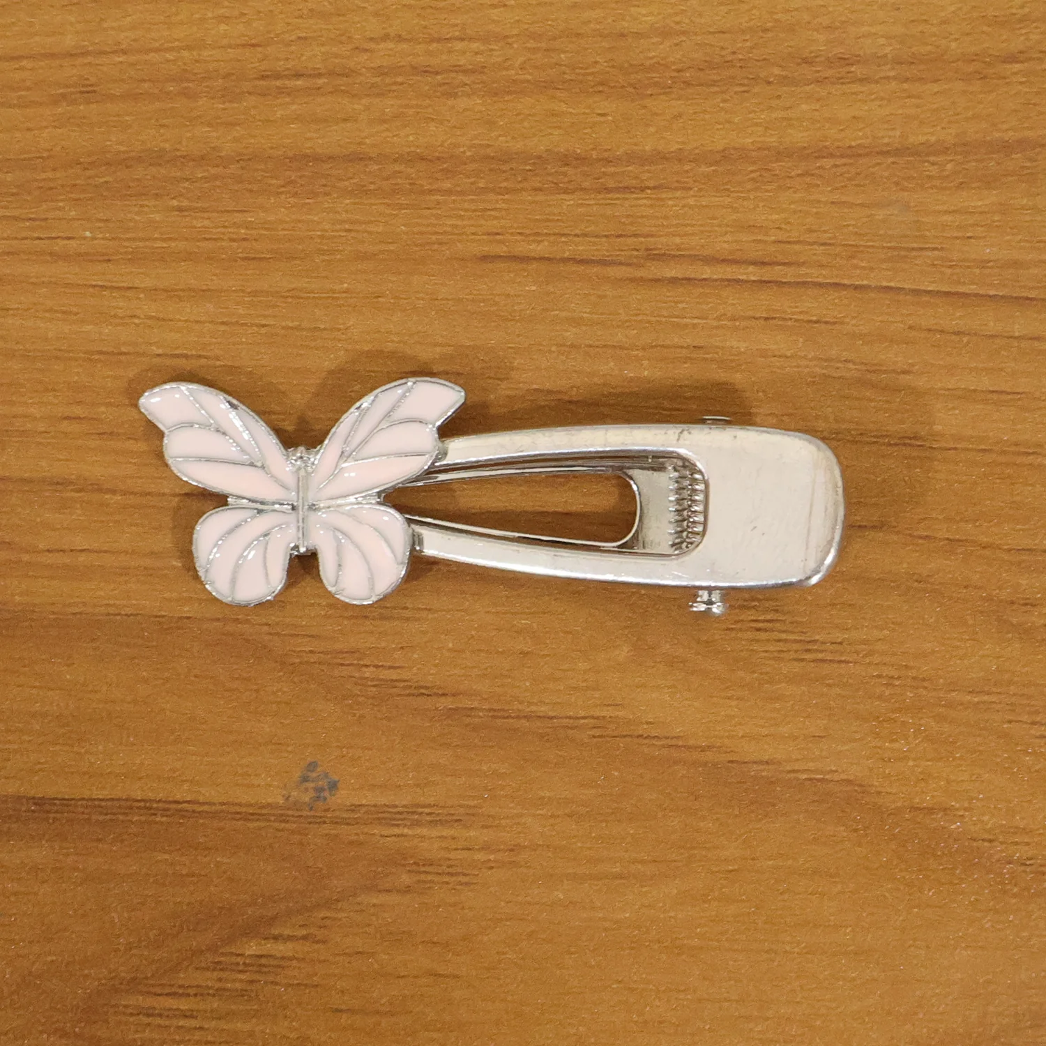 Butterfly Design Metal Hair Clip (1 Pc) - Image 8
