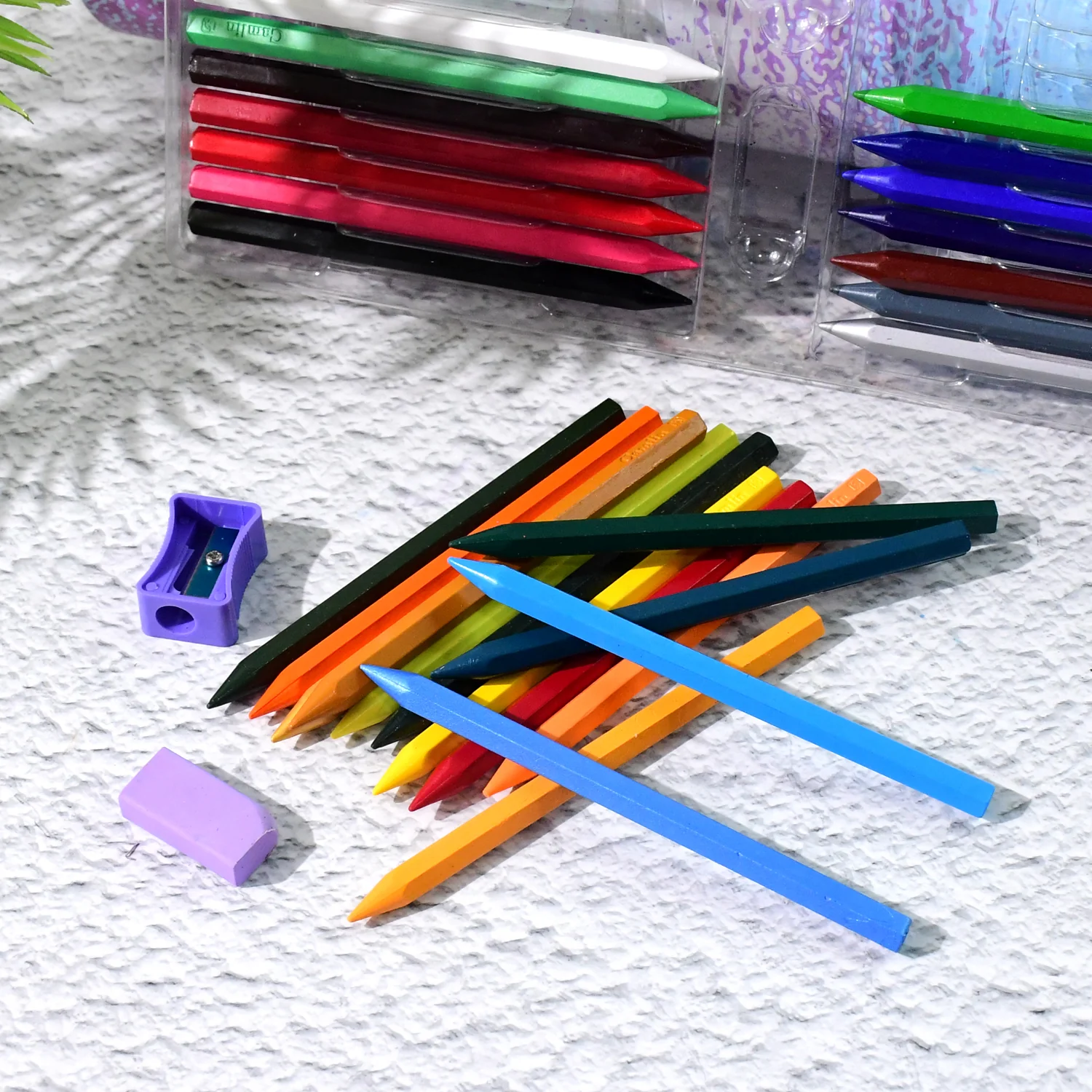 Camel Plastic Crayons with Free Sharpener & Eraser - 28 Shades - Image 11
