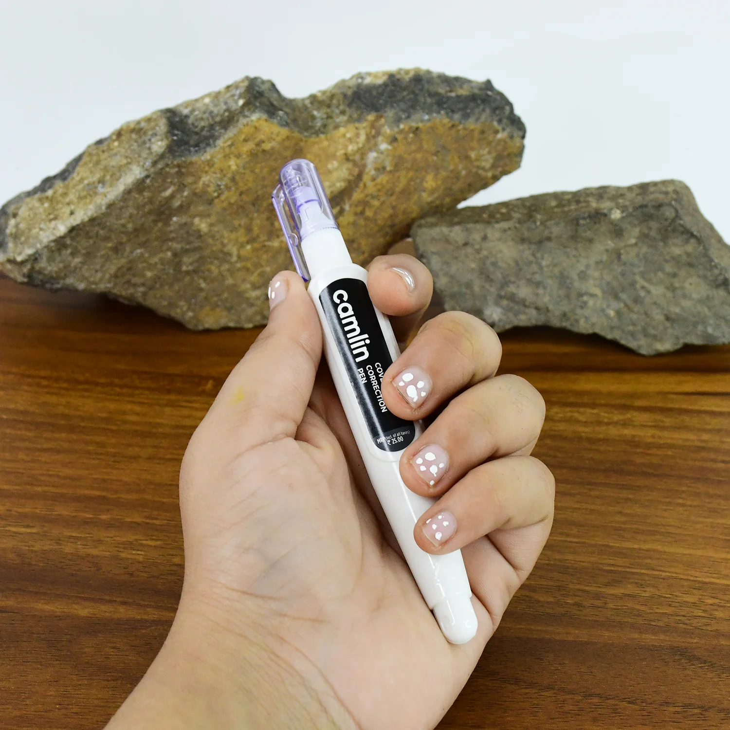 Camlin Cover It Correction Pen – Quick Dry & Smooth Coverage - Image 7