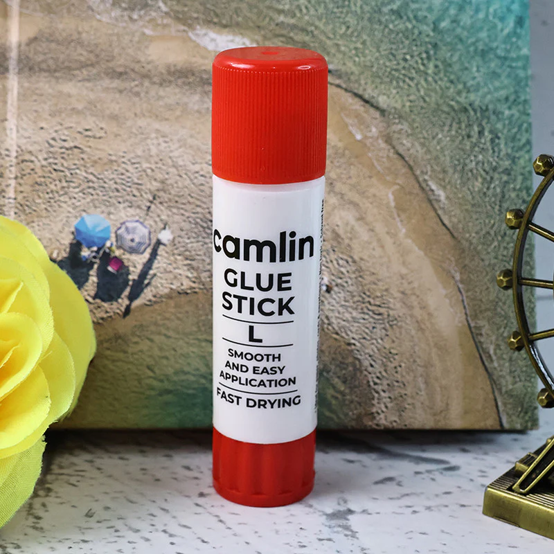 Camlin Glue Stick – Large Size Smooth and Easy Application Fast Drying Adhesive (15 Gm) - Image 4