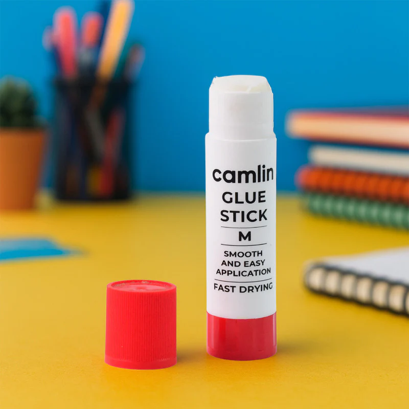 Camlin Glue Stick – Medium Size Smooth and Easy Application Fast Drying Adhesive (8 Gm) - Image 2