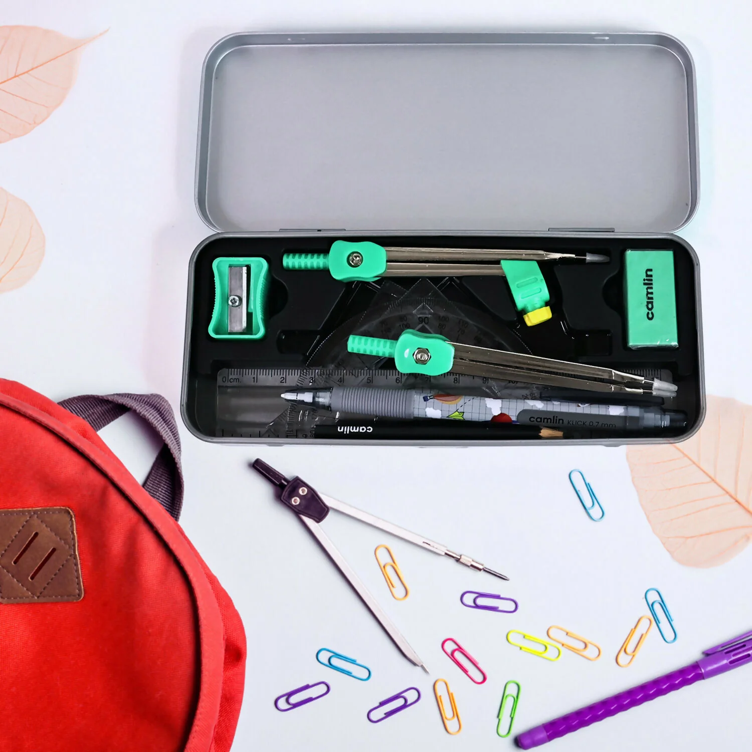 Camlin Scholar Draft Mathematical Drawing Instruments Box With Free Mechanical Pencil (0.7 mm) - Image 4