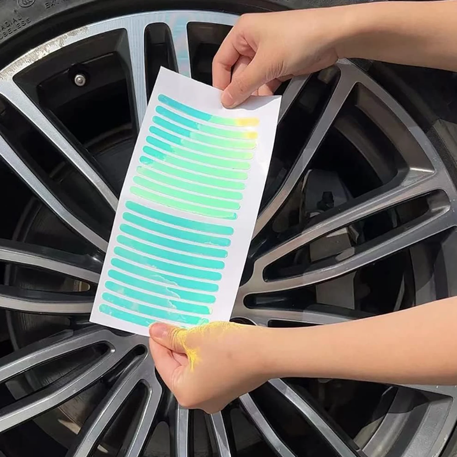 Car Wheel Hub Reflective Car Stickers, Night Warning (20 Pcs Set/ Multicolored) - Image 10