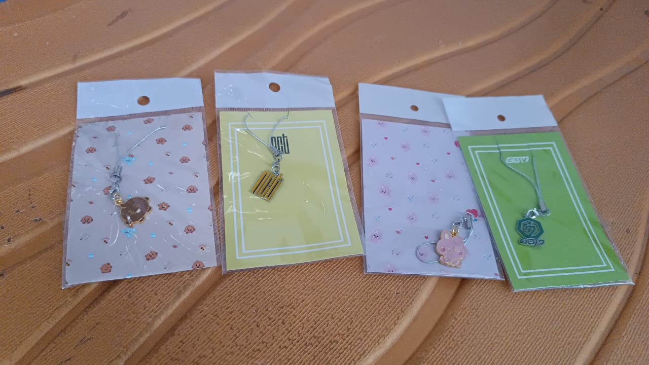 Cartoon Metal Mobile Straps and Keychains (1 Pc & mix Design) - Image 7