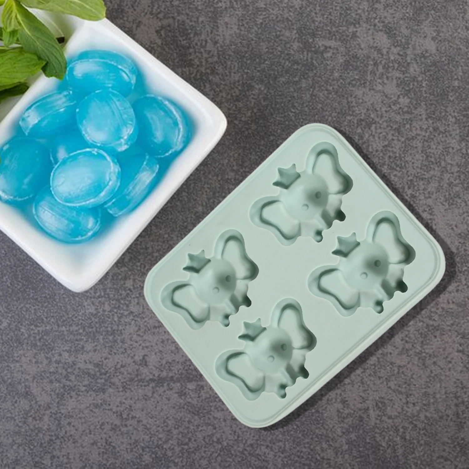 Silicone Cartoon Shape 4 Grid Ice Cube Tray  for Fridge 1 Pc - Image 5