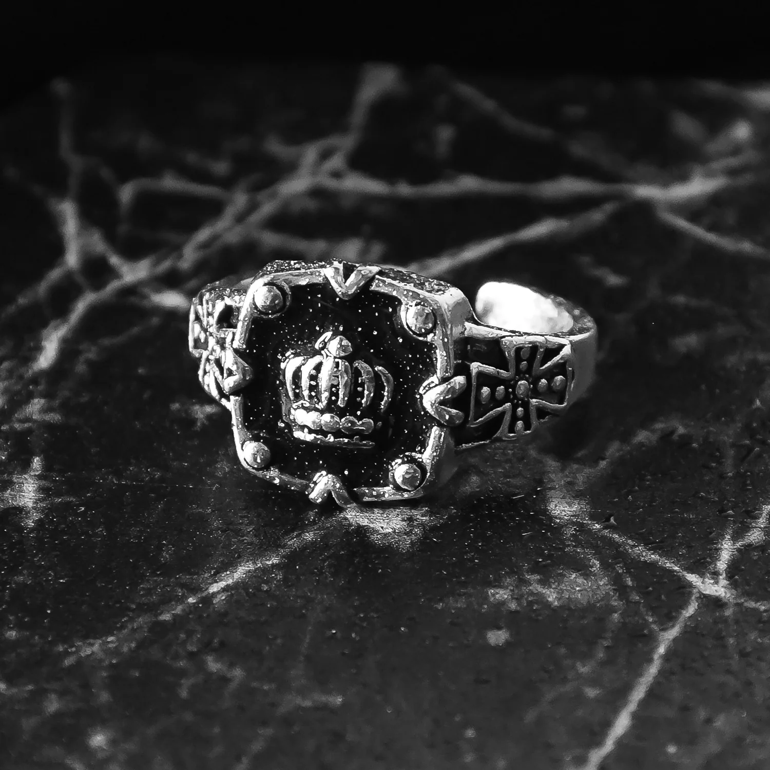 Celebrate Life’s Special Moments with Rings Designed to Last a Lifetime - Image 3