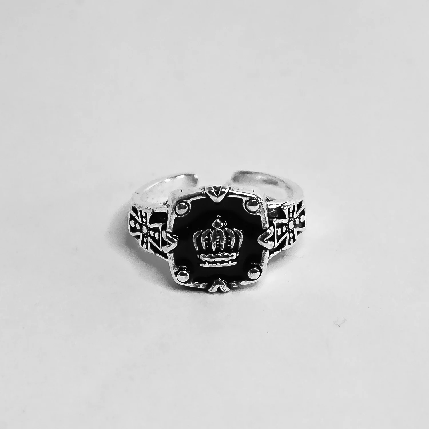 Celebrate Life’s Special Moments with Rings Designed to Last a Lifetime - Image 5