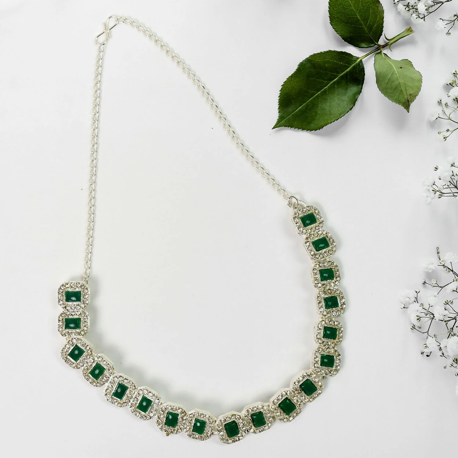 Celestial Elegance: White and Emerald Green Diamond Necklace - Image 4
