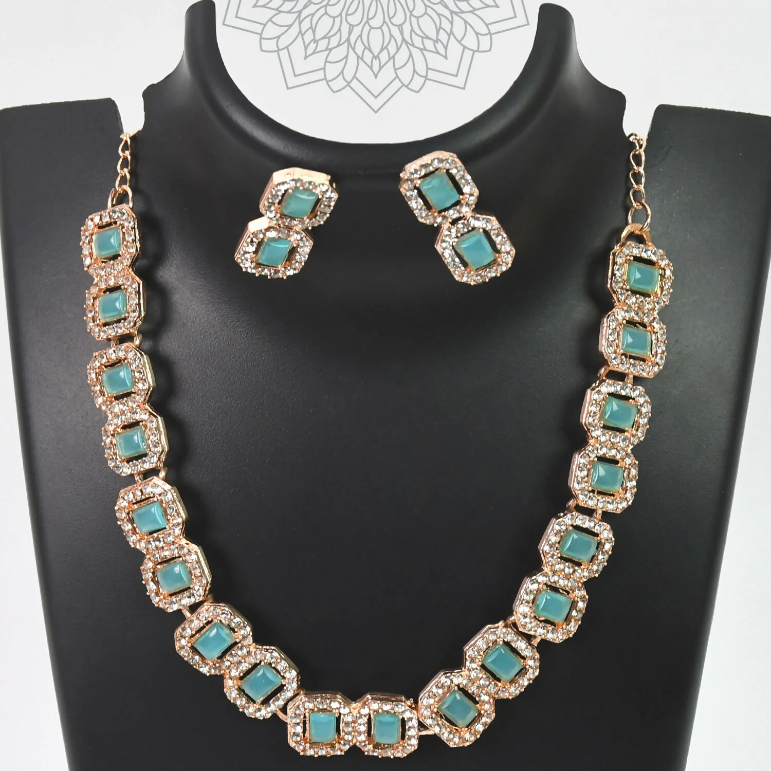 Celestial Elegance: White and Sky Blue Diamond Necklace - Image 4