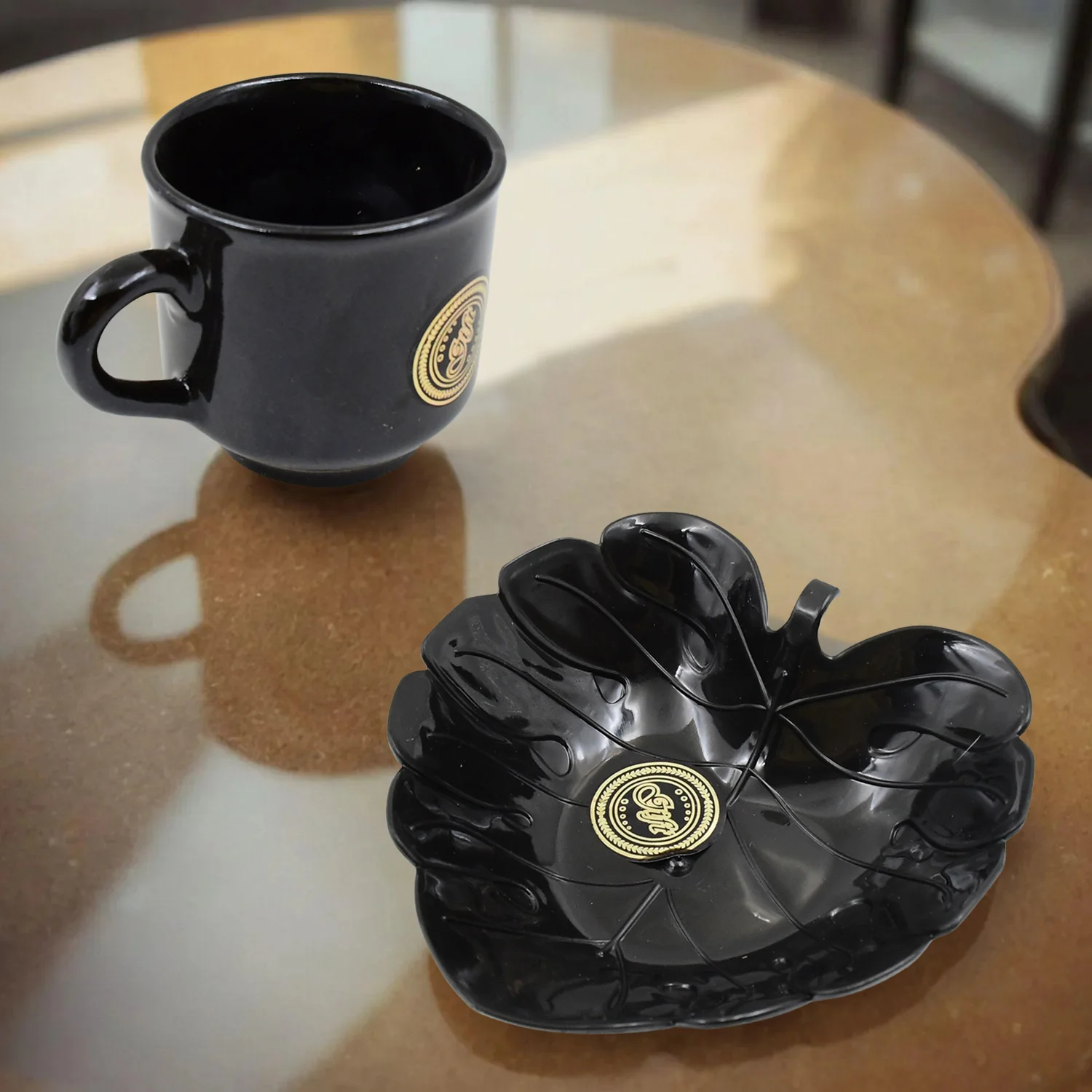 A One Ceramic Tea / cups / Mug Set With Leaf Shape Serving Bowl (8 Pcs set) - Image 4