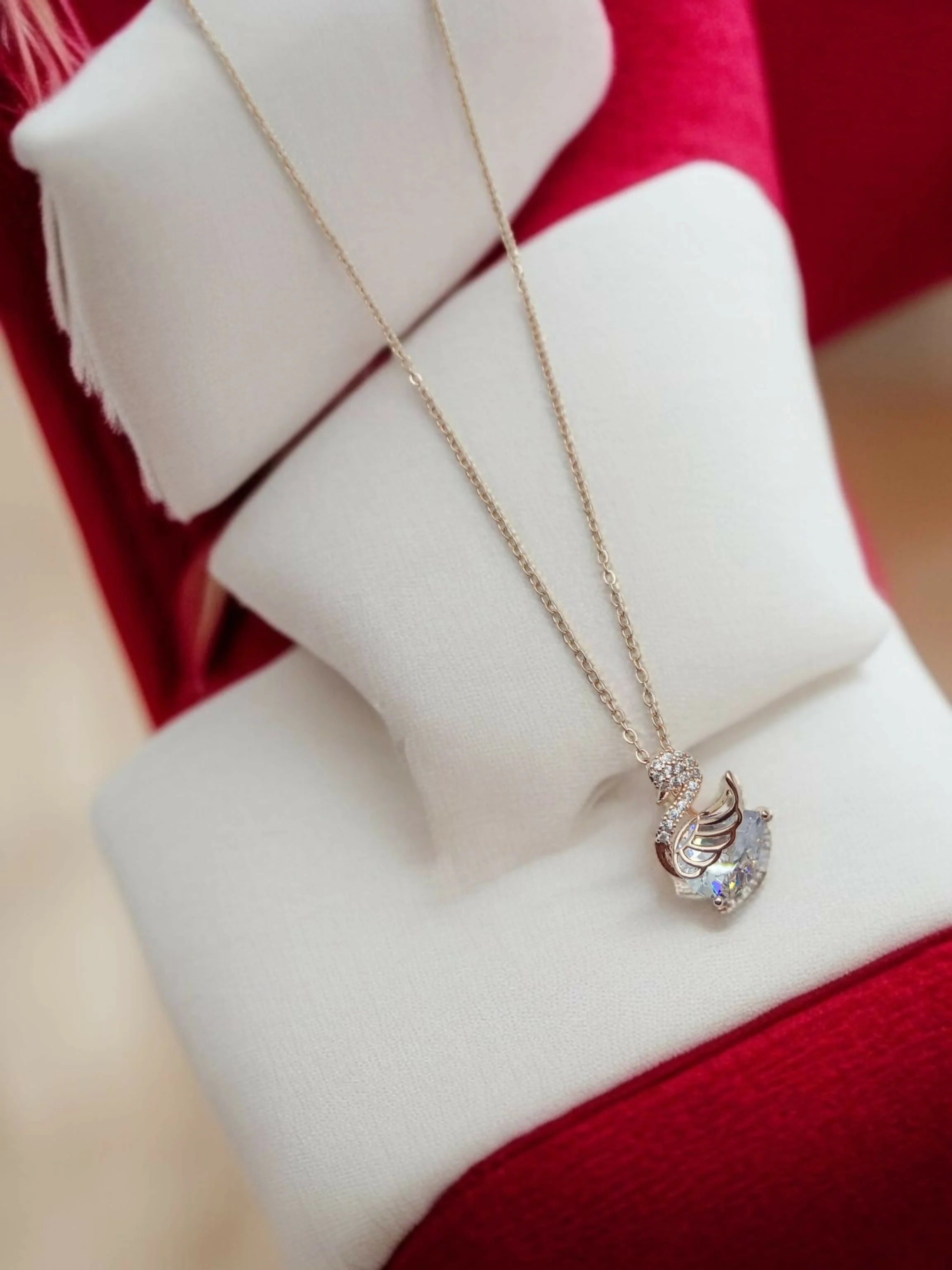 Swan Pendant Chain And Pendal - Image 2