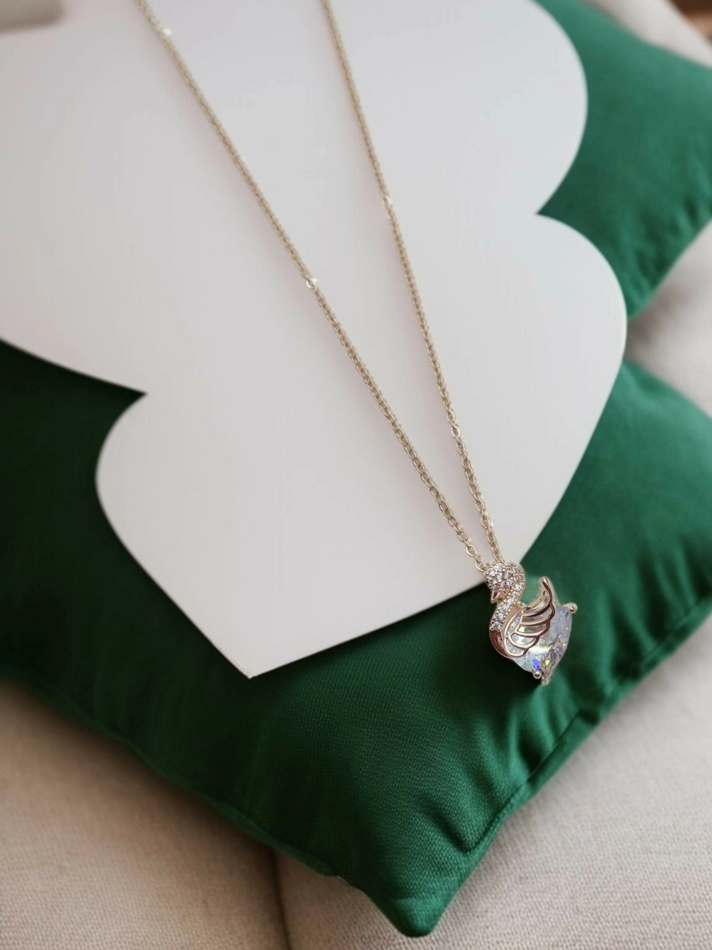 Swan Pendant Chain And Pendal - Image 3