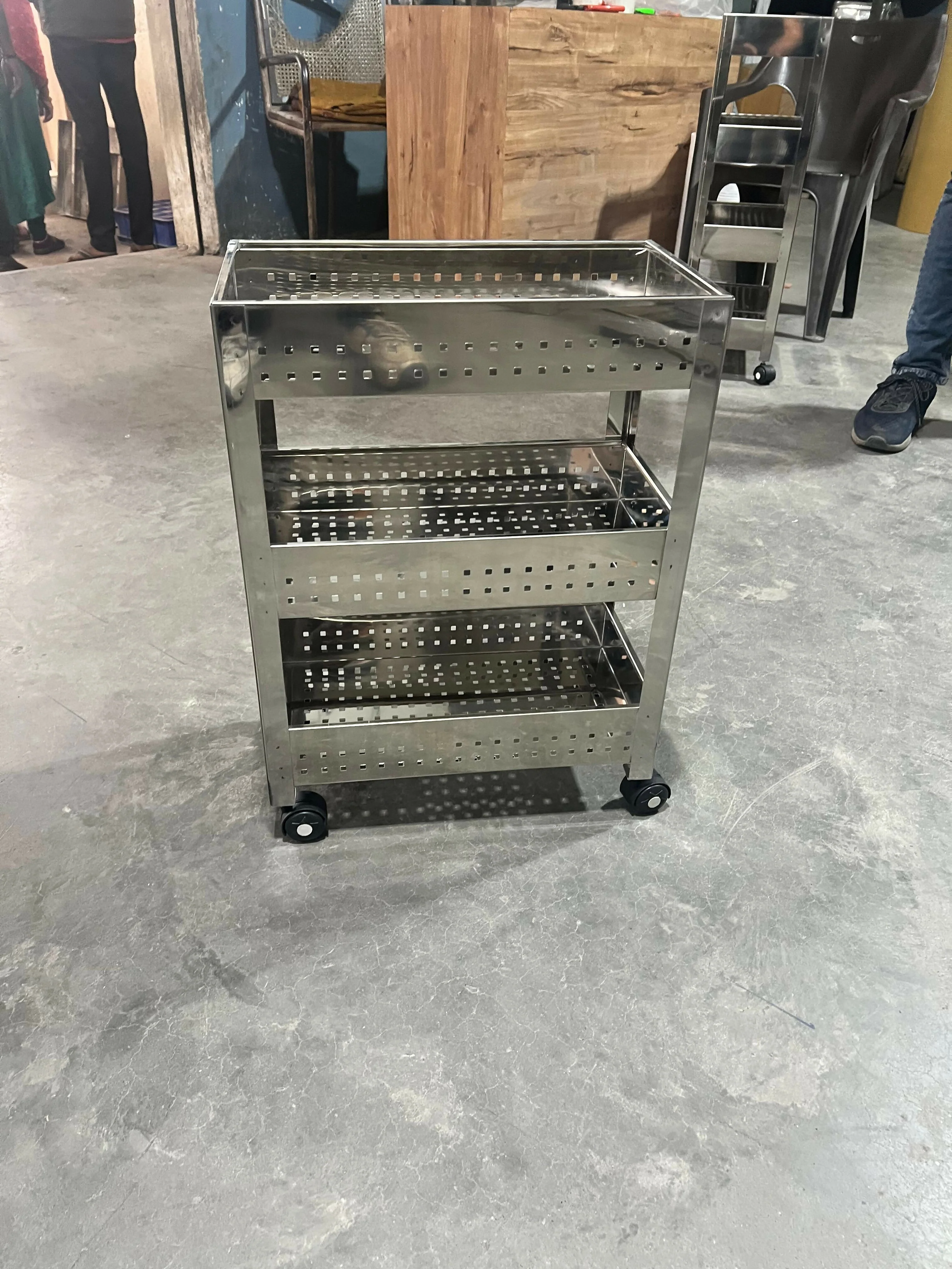 Stainless Steel 3-Tier Vegetable Storage Trolley Silver - Image 8