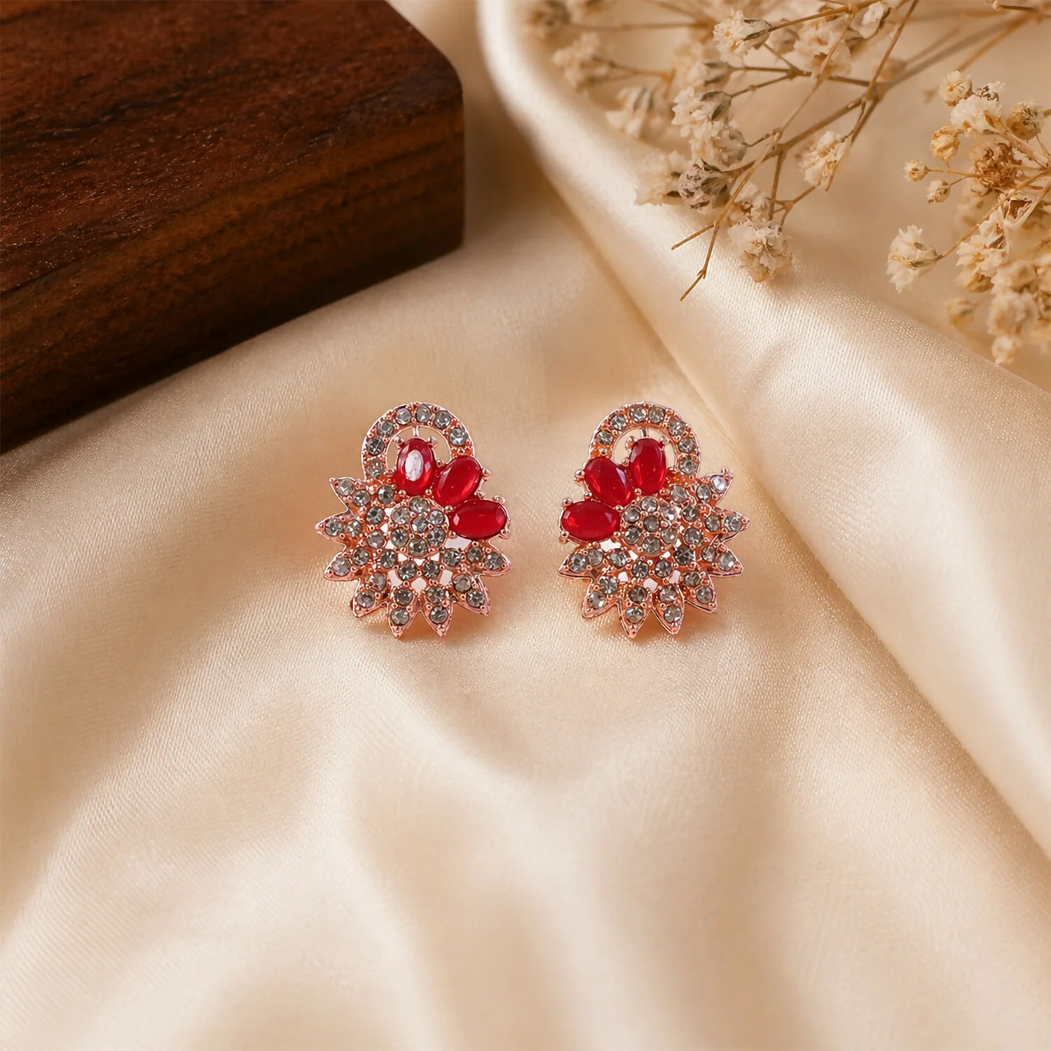 Classic Red Stone Floral Necklace Set with Matching Earrings for Women - Image 4