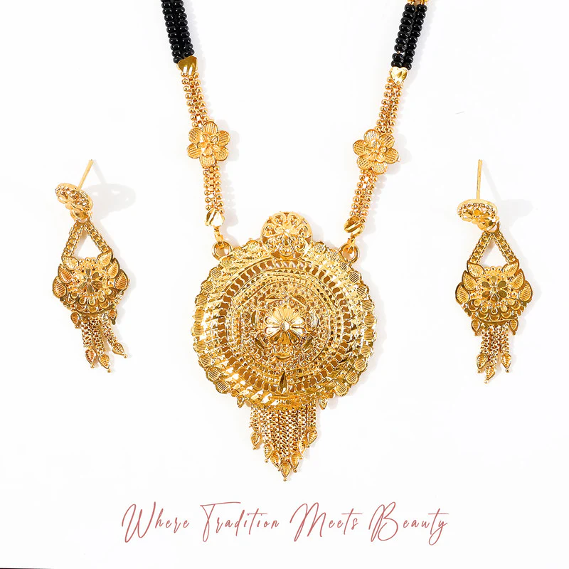 Round Pendant Mangalsutra Set – Elegant Traditional Design with Matching Earrings - Image 5