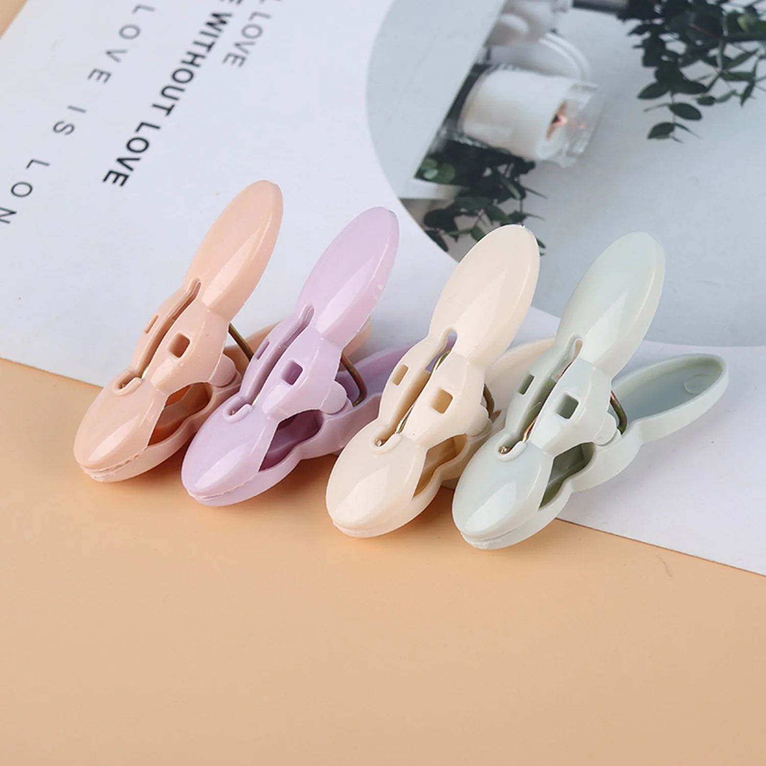 Clothes Drying Rope with Multipurpose Cloth Clips (1 Set) - Image 8