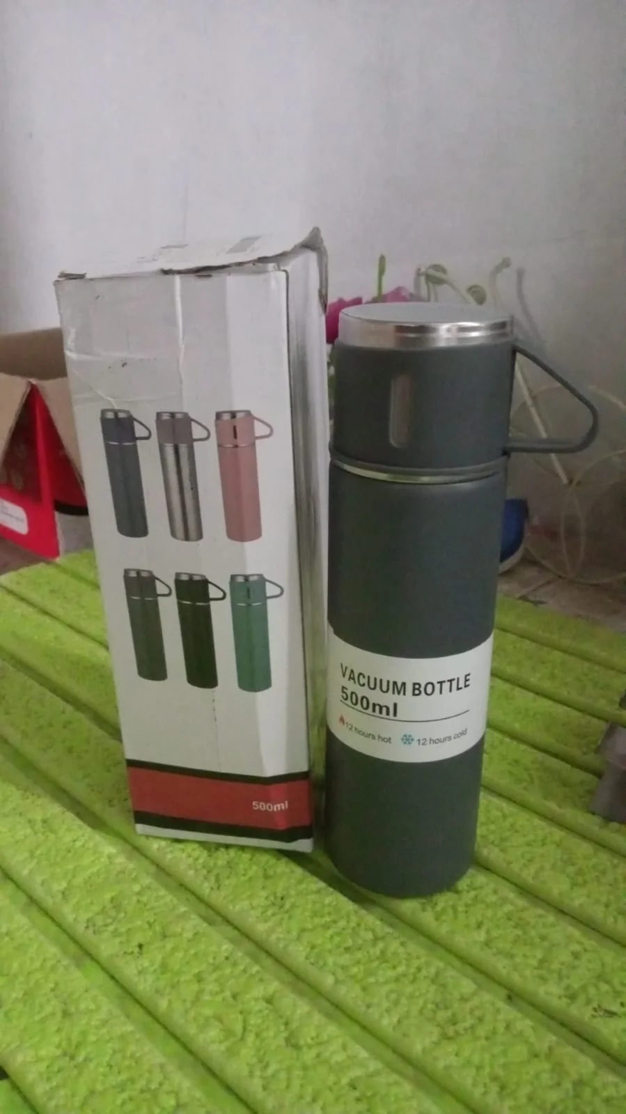 Stainless Steel Vacuum Insulated Water Bottle With Mug (500 ML, Mix Color) - Image 7