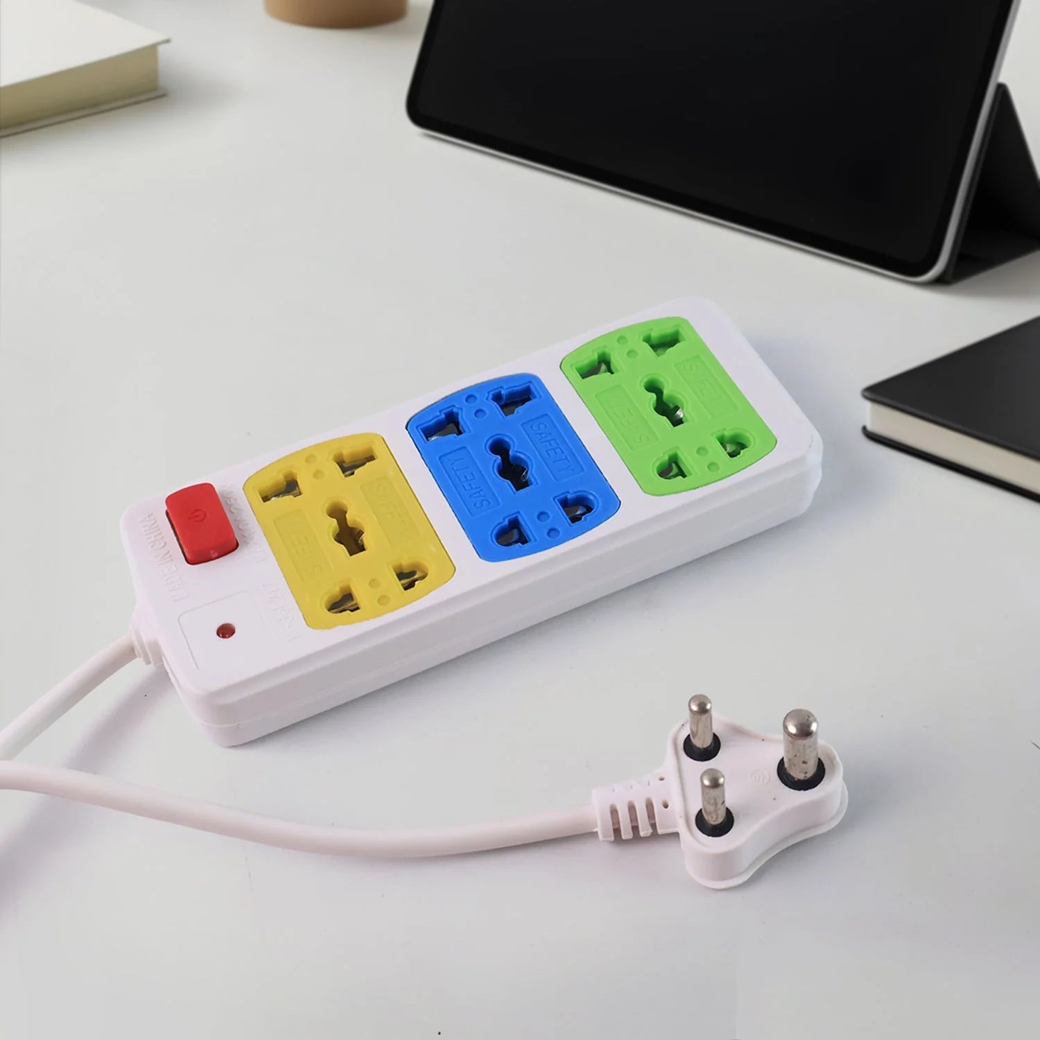 Compact 3-Socket Universal Extension Board (1 Pc) - Image 4