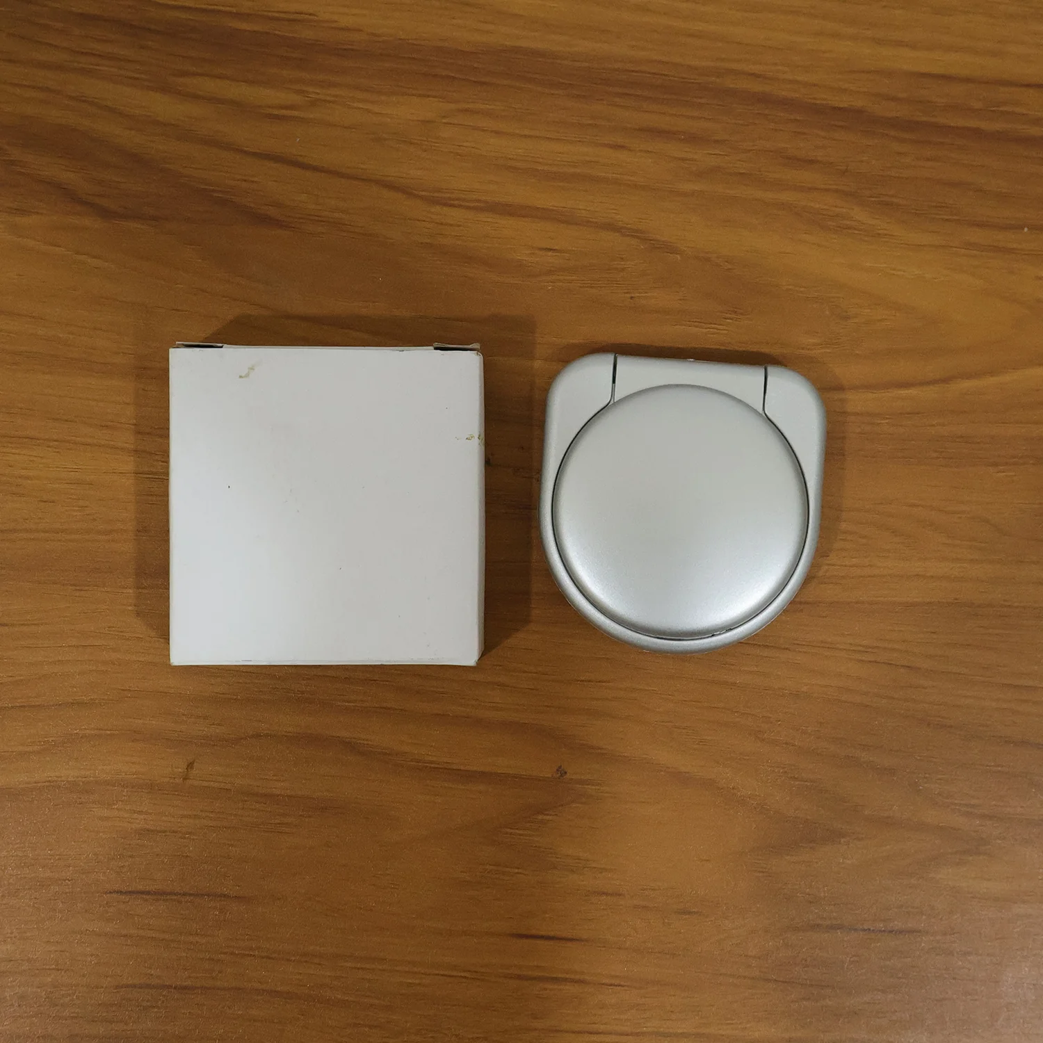 Compact Foldable Travel Alarm Clock 1 Pc - Image 8