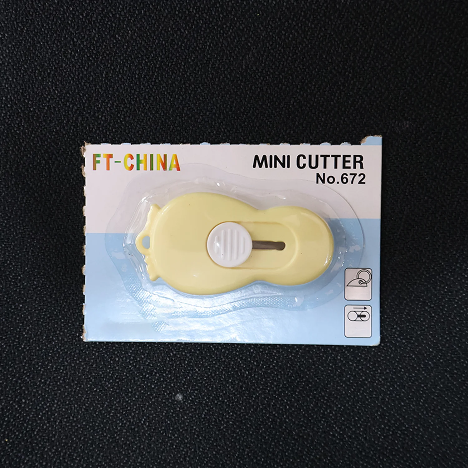 Compact Mini Safety Cutter with Retractable Blade - (1 Pc) - Image 9