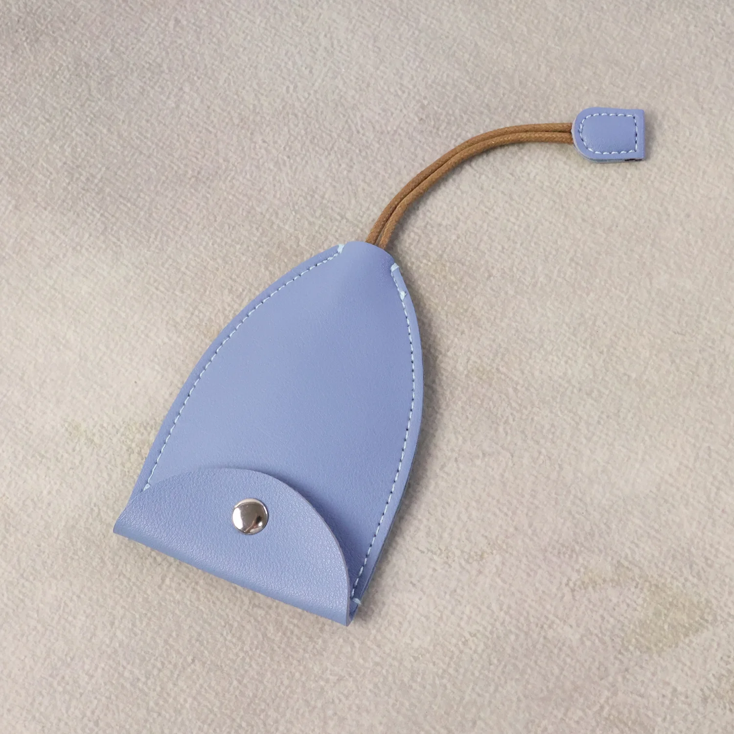Compact Travel keyholder Pouch with Wrist Strap (1 Pc) - Image 8