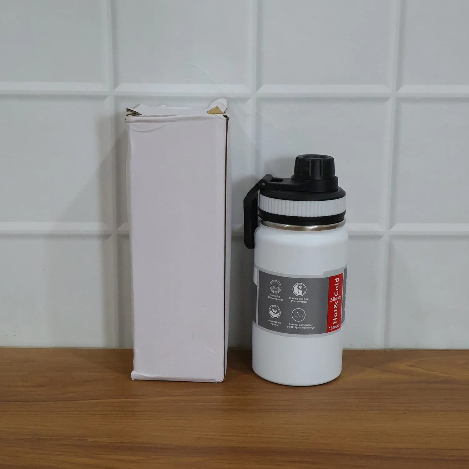 Compact Vacuum Insulated Water Bottle 400 ML Approx - Image 8